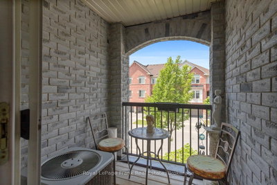 31 Linnell Ajax,Ontario L1Z 0K8 — Photo 16