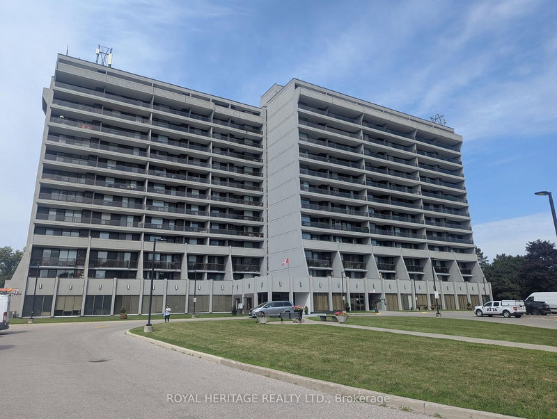 home for lease on 311-92 Church Street S