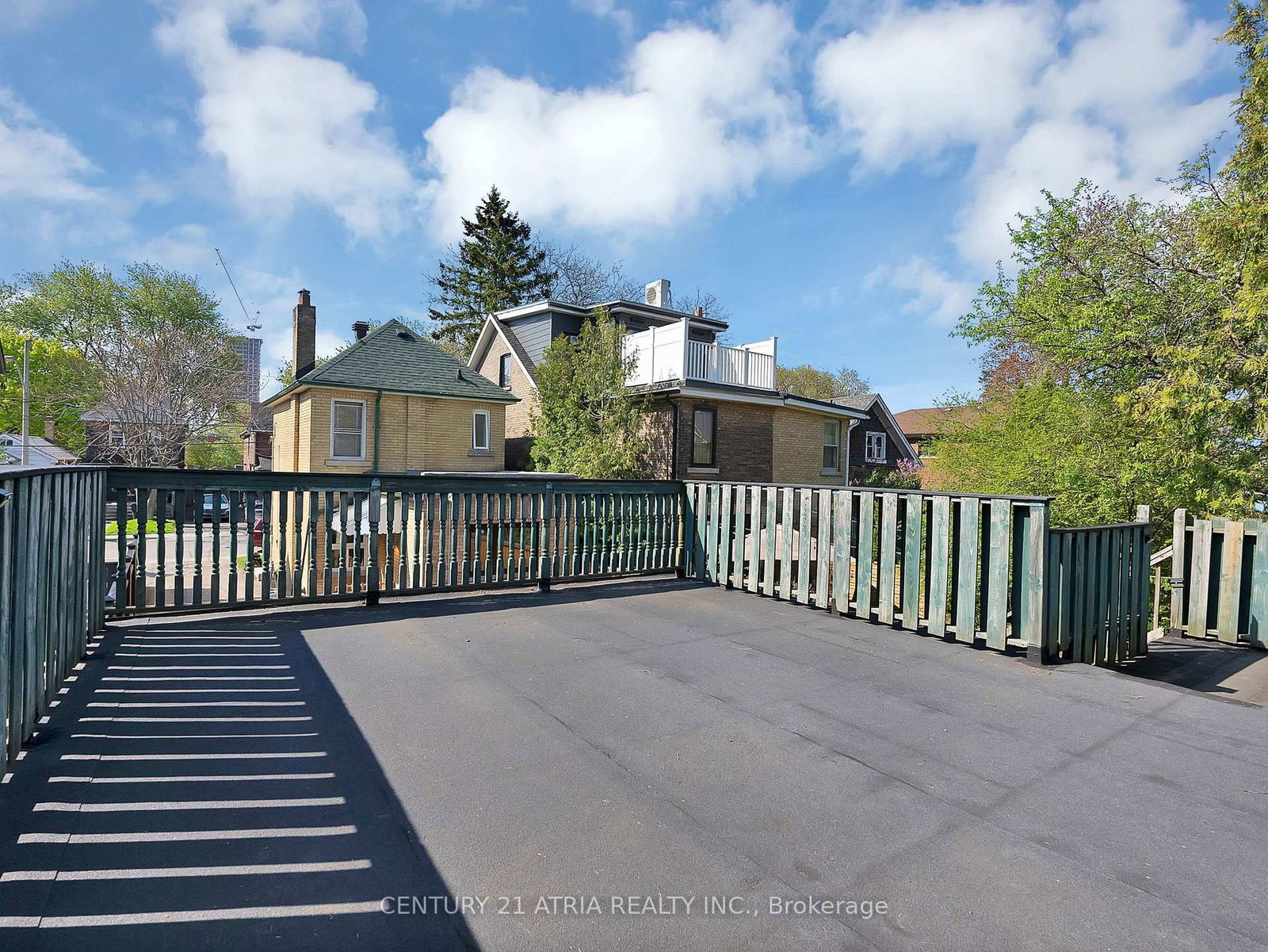 32 Rosevear Avenue • Toronto, ON photo 39