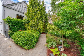 32 Plaxton Drive