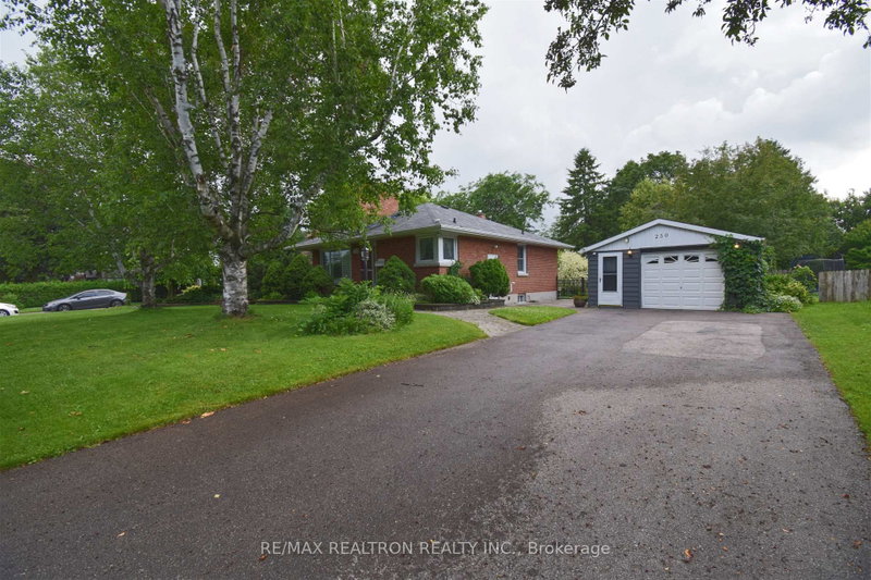 home for lease on 250 Meadow Road