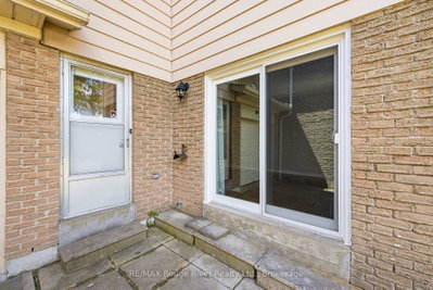 52 Rands Ajax,Ontario L1S 3P3 — Photo 39