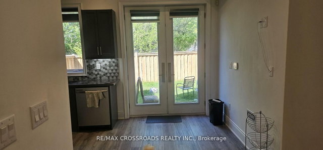 40 B Westbourne Avenue