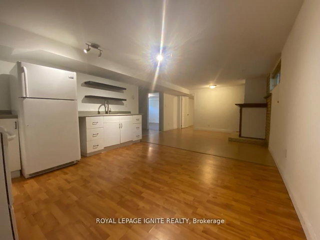 14 Sunset Road