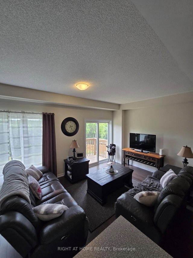 98 Senay Circle