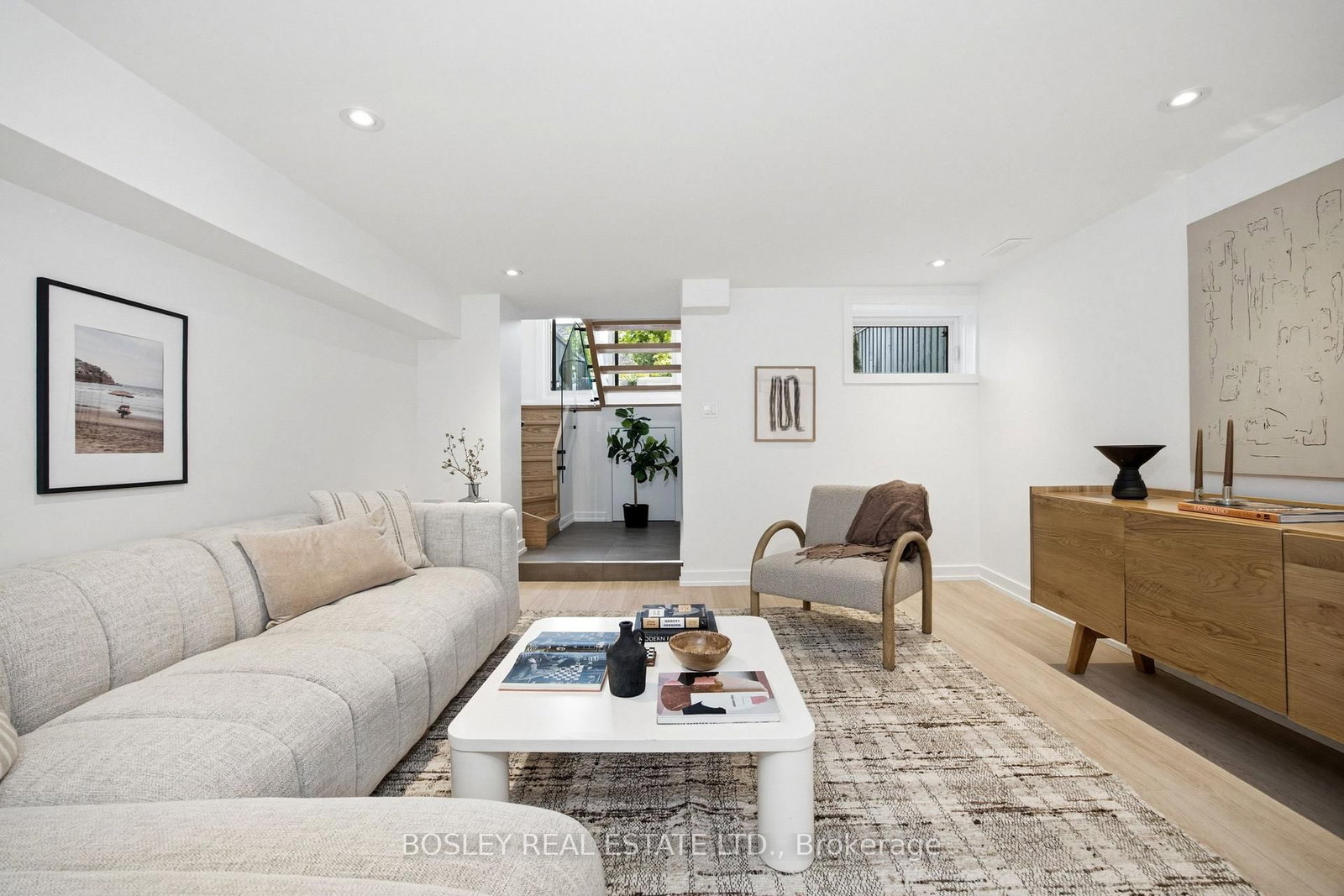 28 RICHARD Avenue • Toronto, ON photo 39
