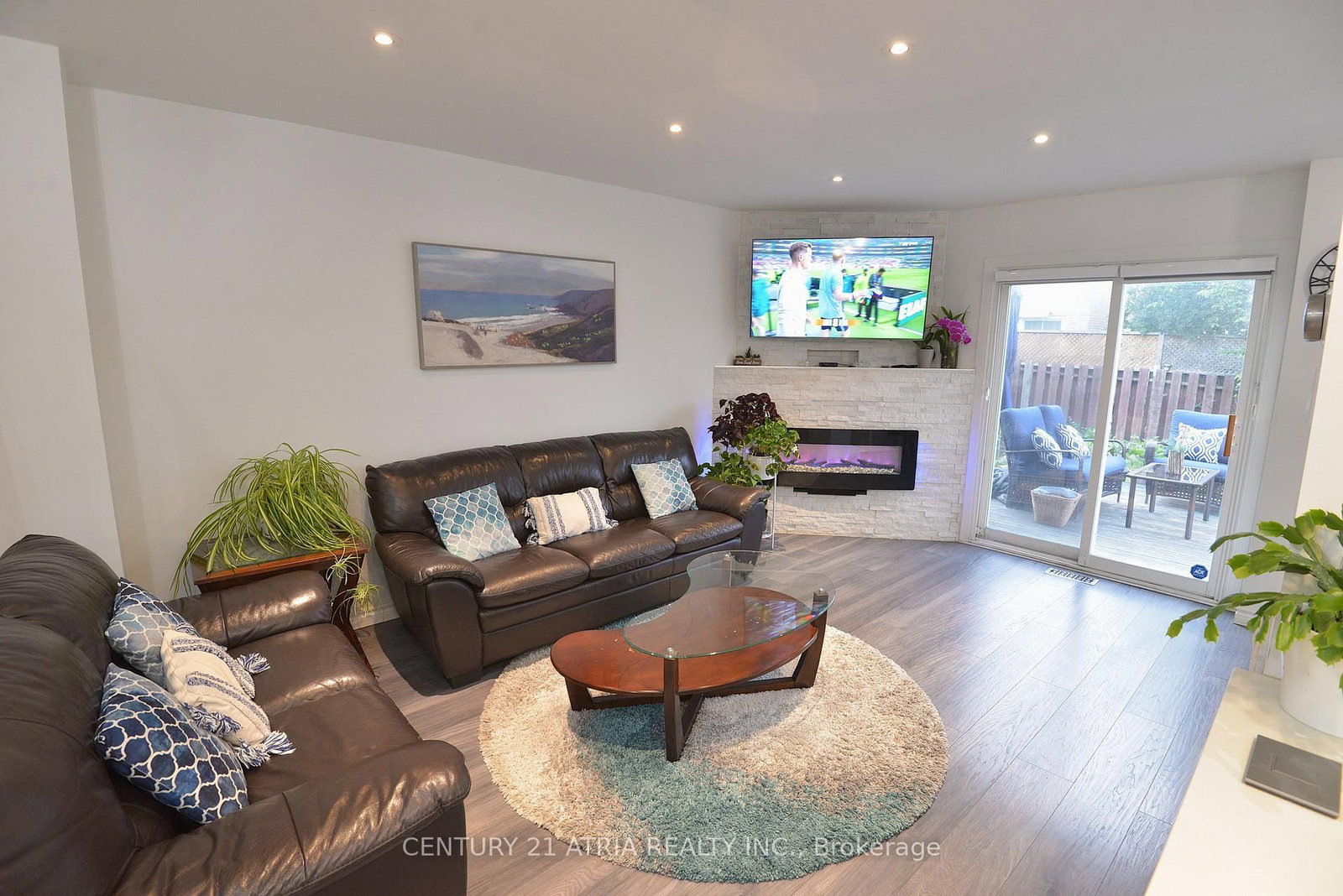 31 Carnelly Crescent • Ajax, ON photo 11