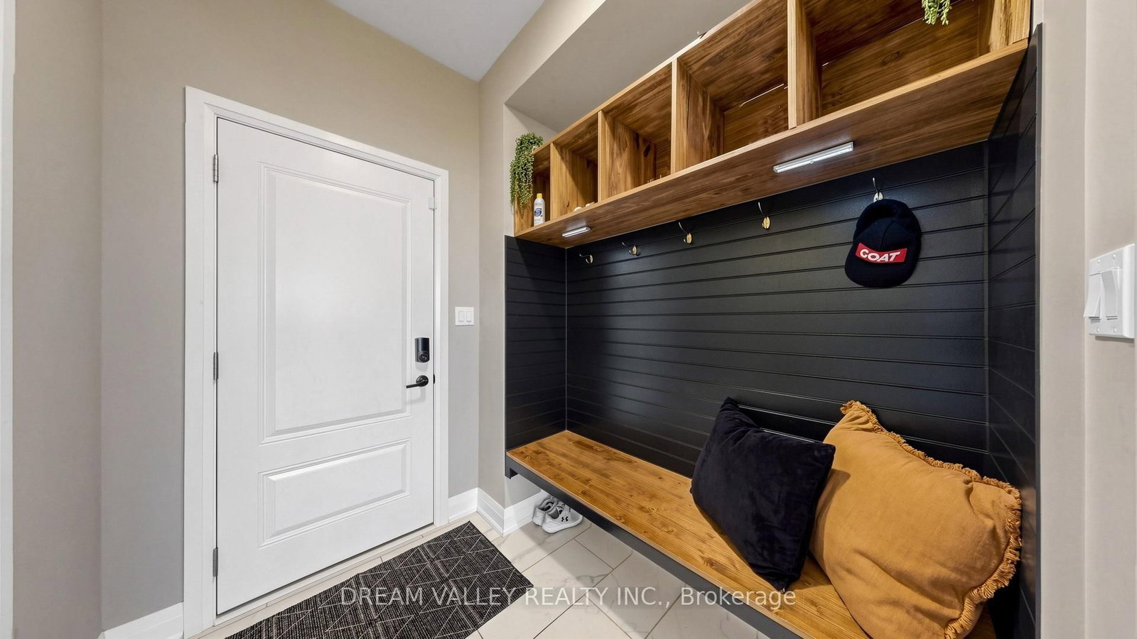 224 Severn Street • Oshawa, ON photo 43