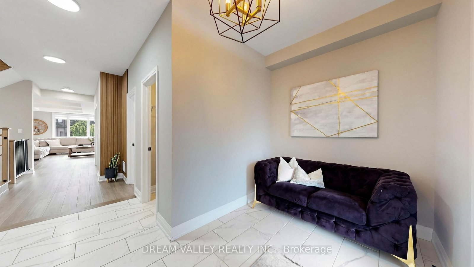 224 Severn Street • Oshawa, ON photo 6