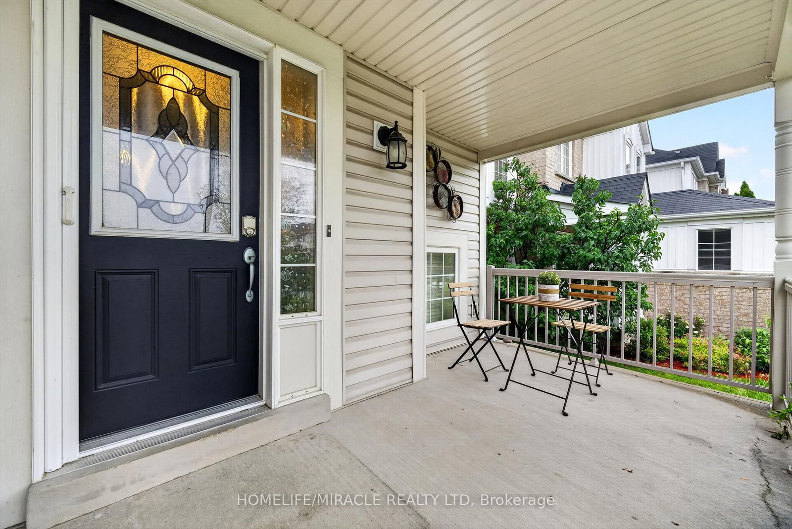 1306 Whitelaw Avenue • Oshawa, ON photo 6