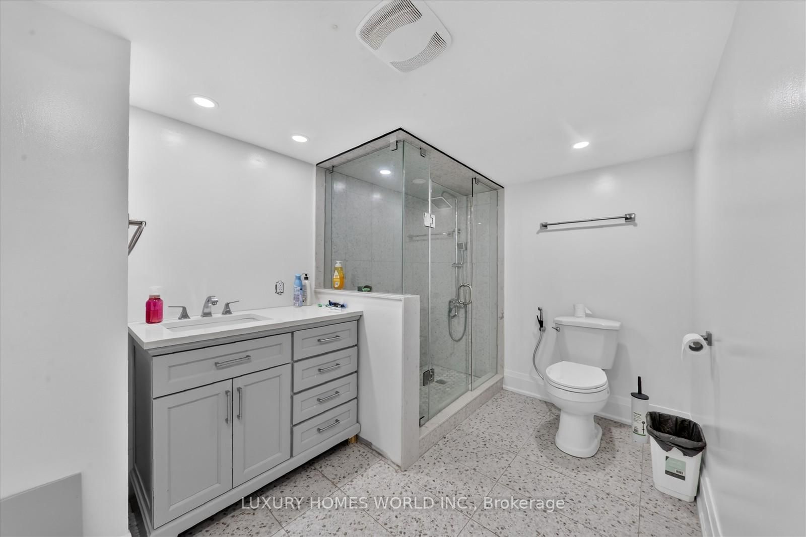 35 Starfire Drive • Toronto, ON photo 38