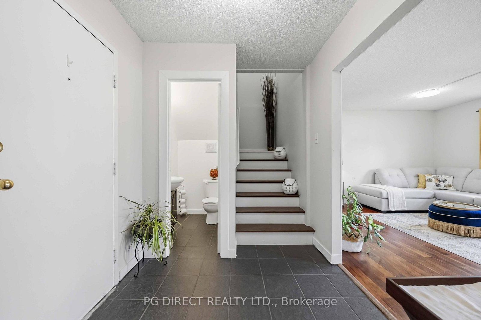 580 E Mary Street • #214 • Whitby, ON photo 14