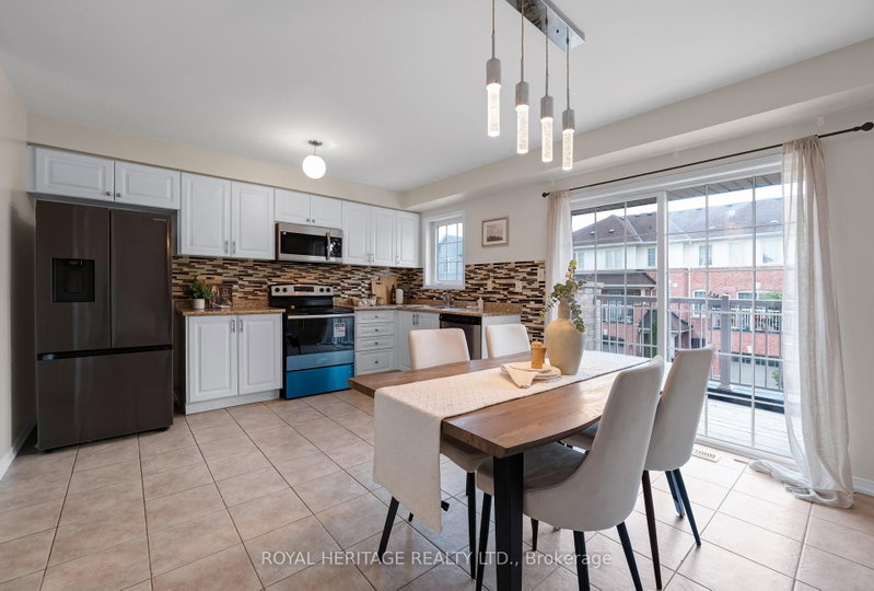 497 Rossland Ajax,Ontario L1Z 0K8 — Photo 11