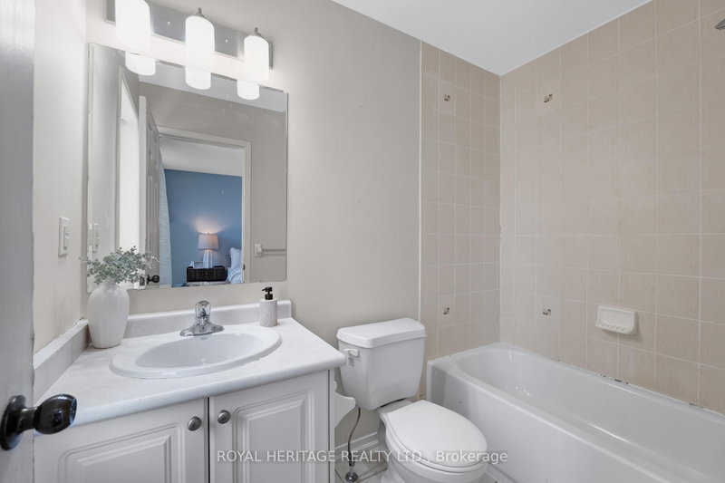 497 Rossland Ajax,Ontario L1Z 0K8 — Photo 19