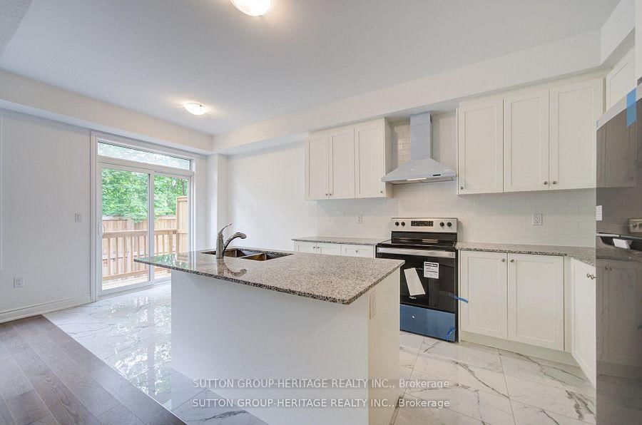 5 Deer Creek Court • Toronto, ON photo 13