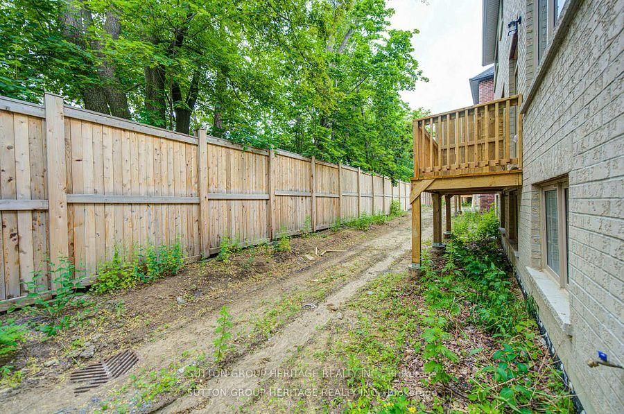 5 Deer Creek Court • Toronto, ON photo 47