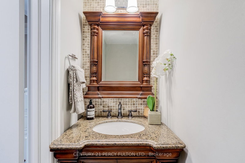 523 Church Ajax,Ontario L1T 4B8 — Photo 16