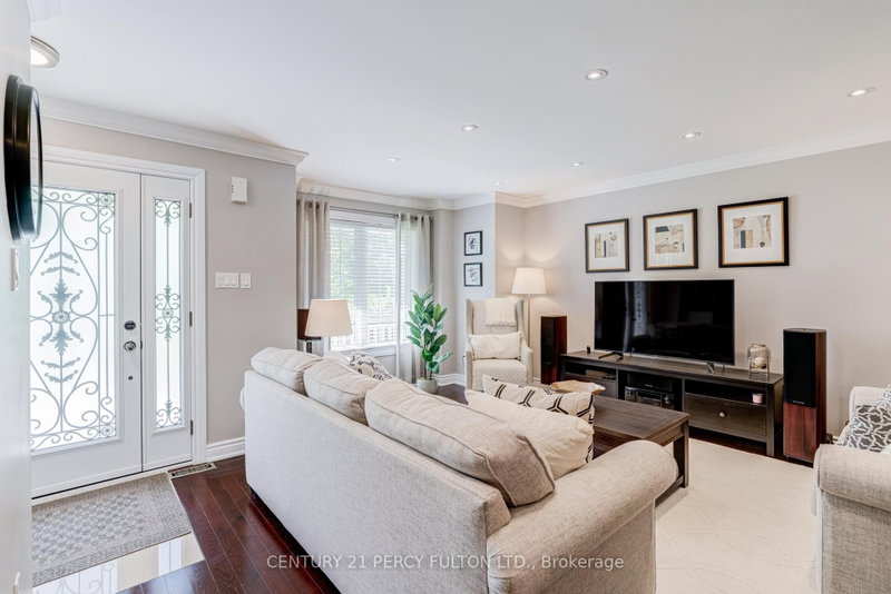 523 Church Ajax,Ontario L1T 4B8 — Photo 5