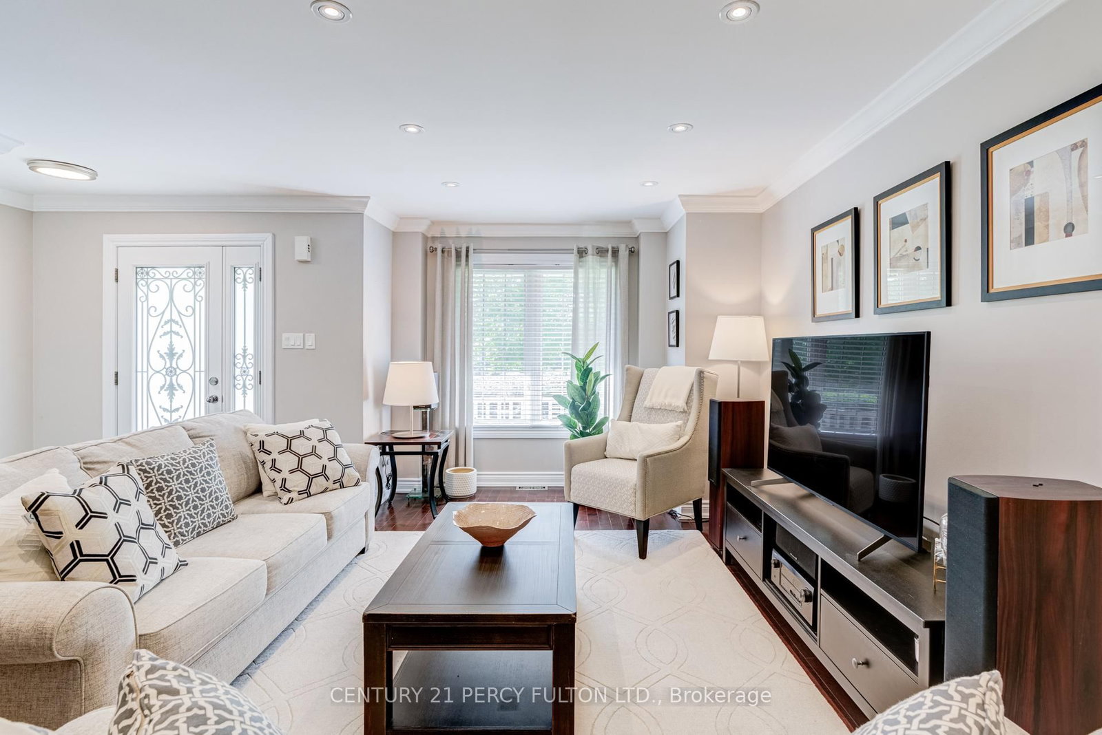 523 Church Ajax,Ontario L1T 4B8 — Photo 6