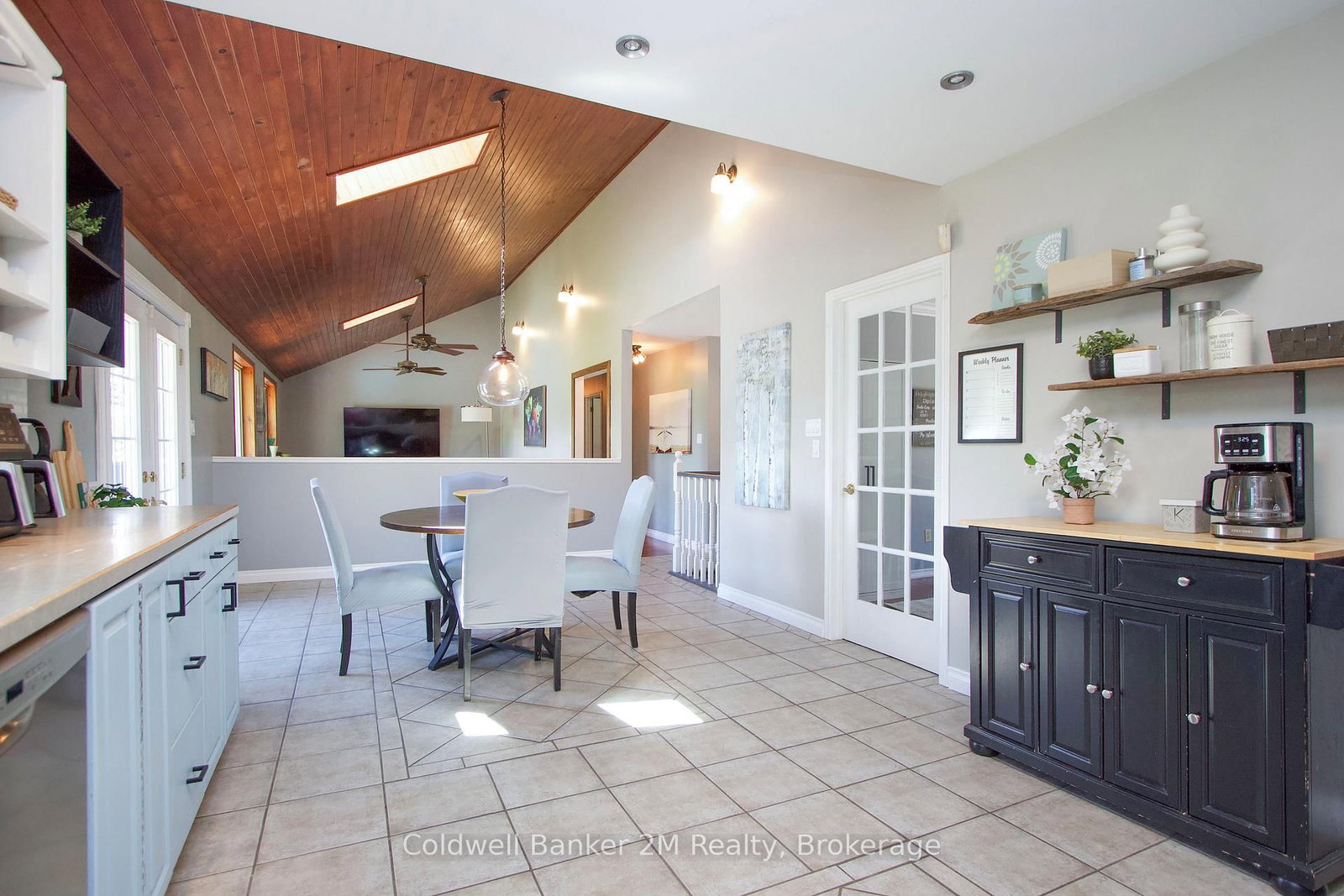 2890 Church Street • Scugog, ON photo 8