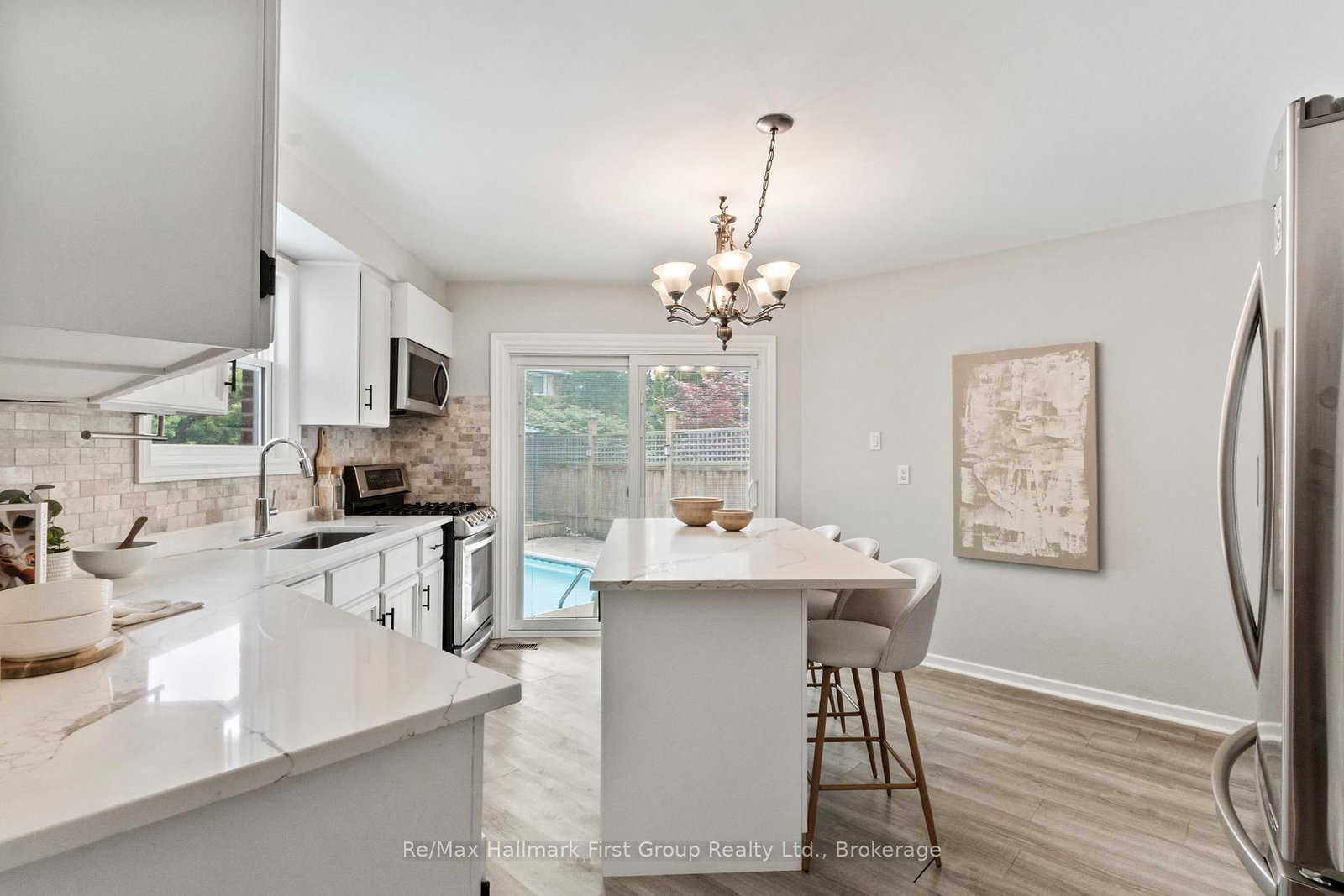 523 Reynolds Street • Whitby, ON photo 15