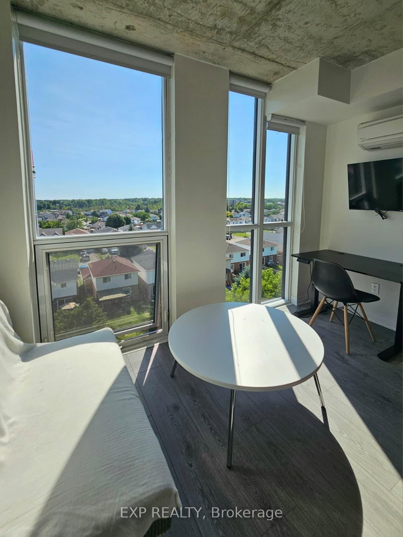 609 - 1900 Simcoe Street N