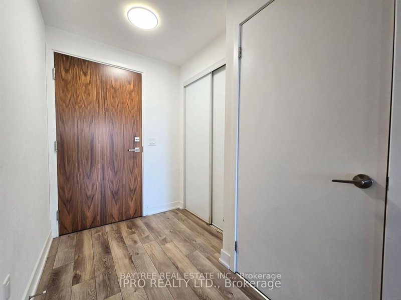 526 - 30 Baseball Place