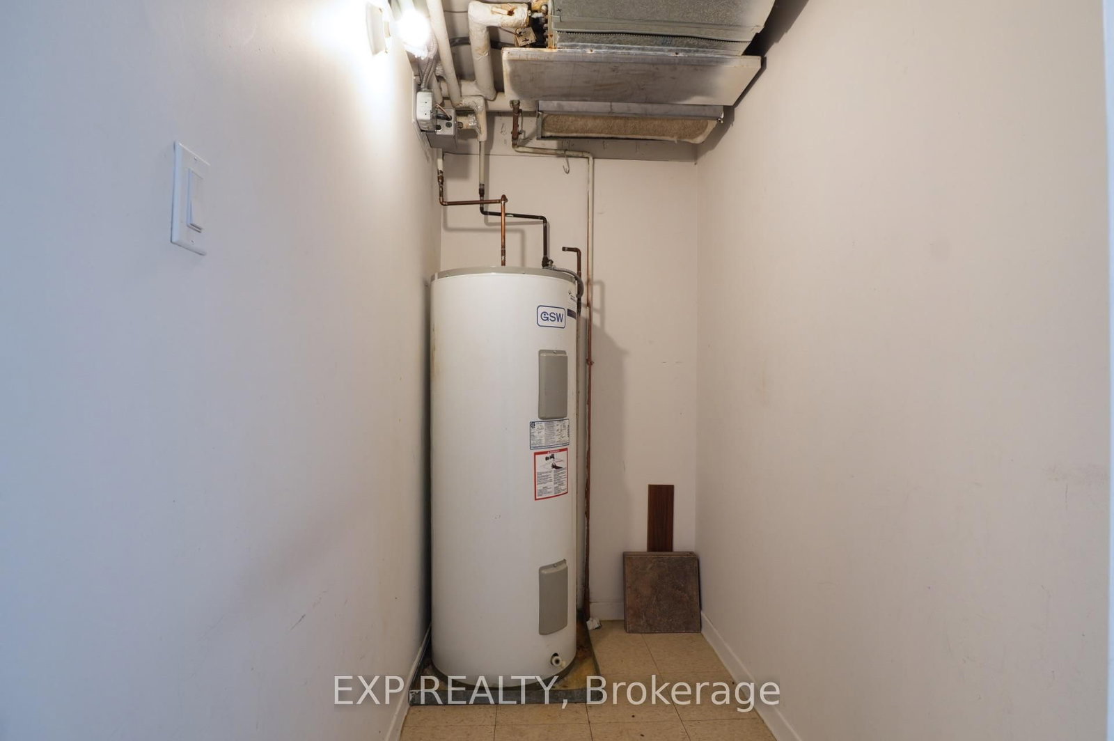 150 Alton Towers Circle • #1006 • Toronto, ON photo 15