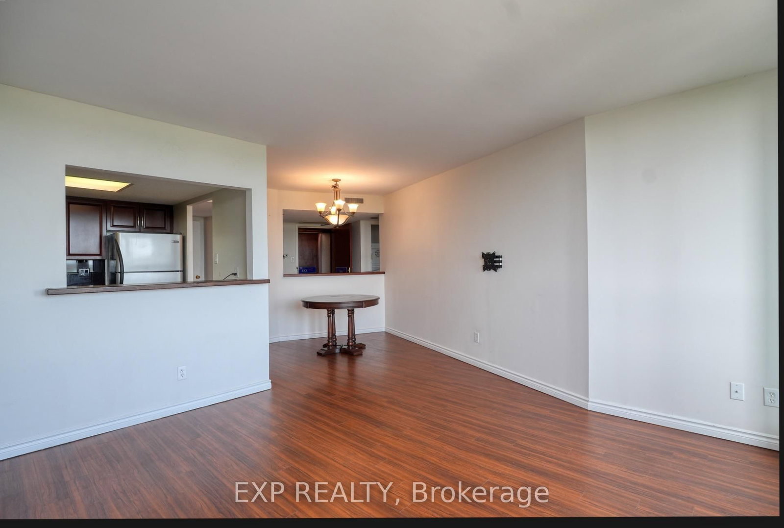150 Alton Towers Circle • #1006 • Toronto, ON photo 7