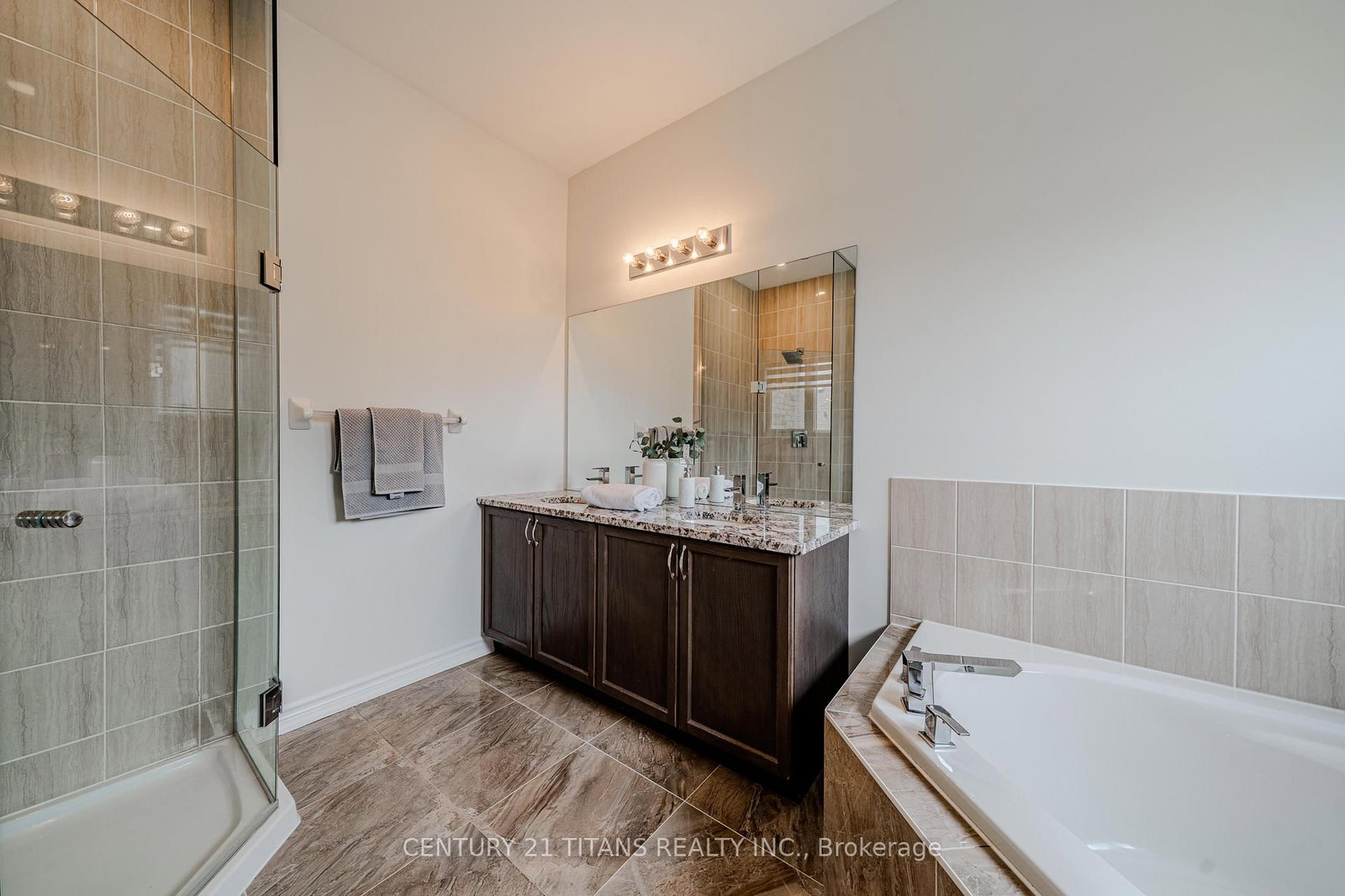 45 Cachia Ajax,Ontario L1T 0P8 — Photo 21