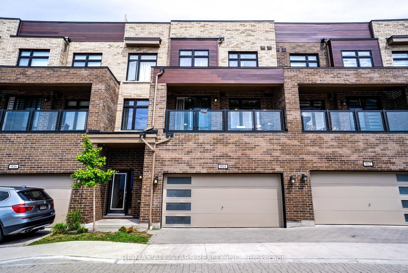 1865 Pickering Pkwy ##904, Pickering, Ontario