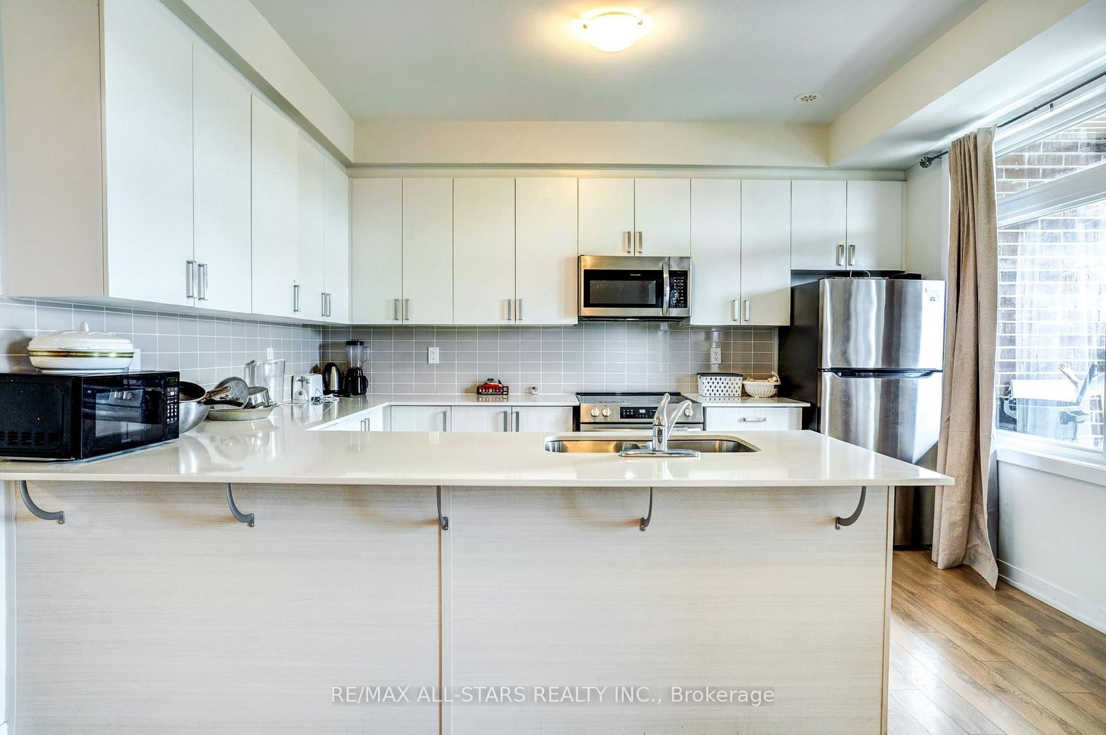 1865 Pickering Parkway • ##904 • Pickering, ON photo 12