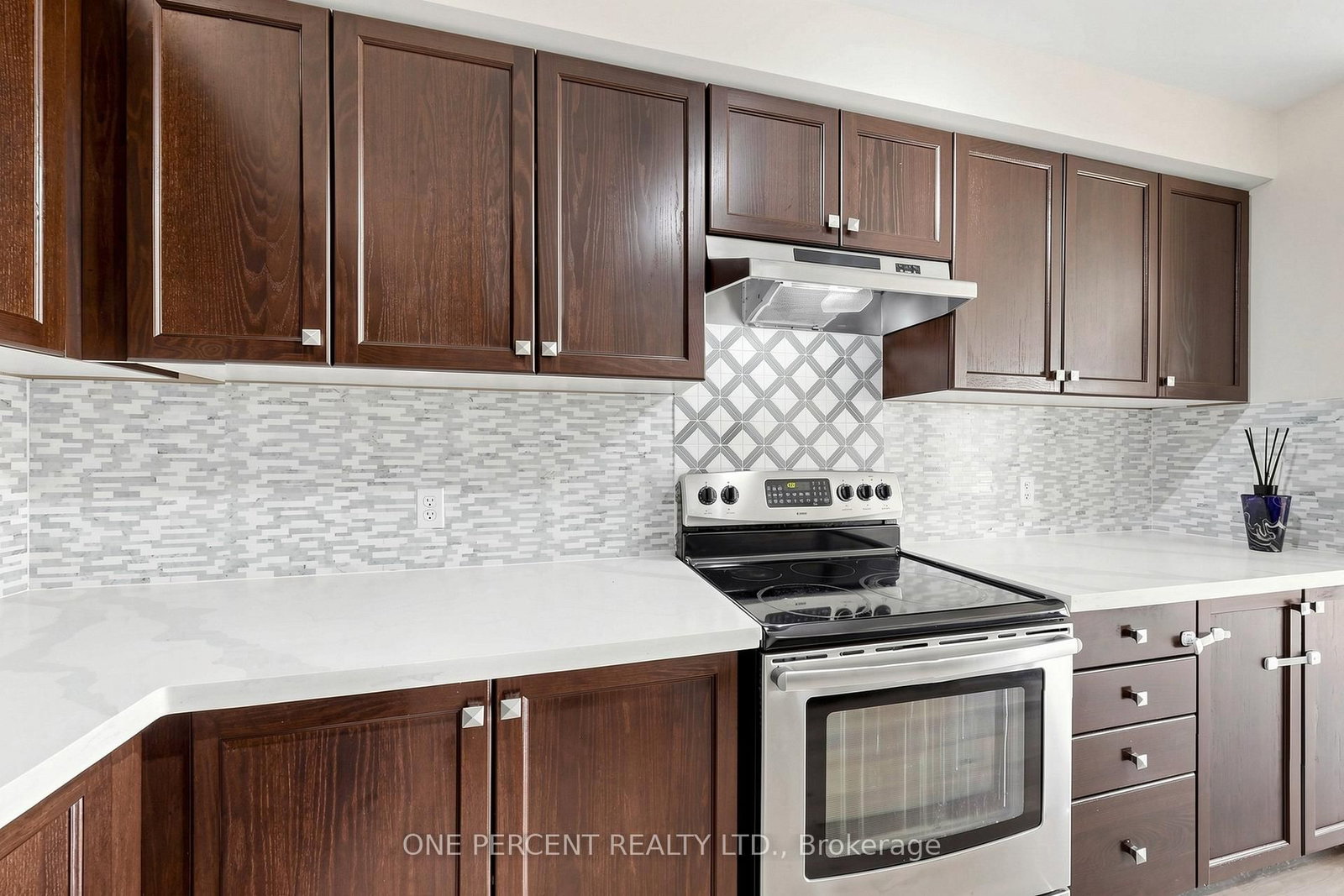 1149 Ormond Drive • Oshawa, ON photo 10