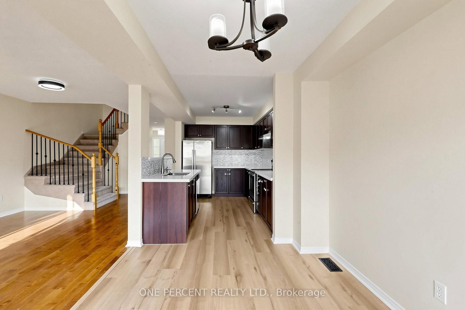 1149 Ormond Drive • Oshawa, ON photo 14