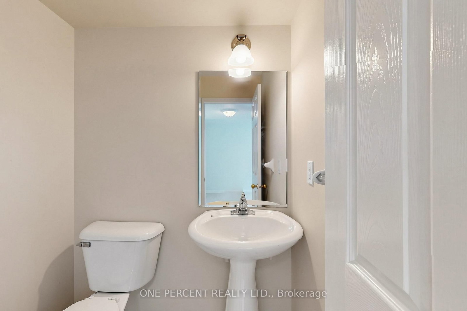 1149 Ormond Drive • Oshawa, ON photo 40