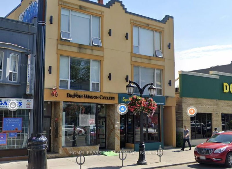 701 Danforth Ave photo 1