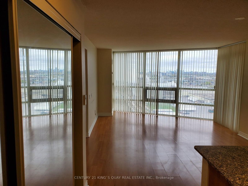 83 Borough Dr photo 4