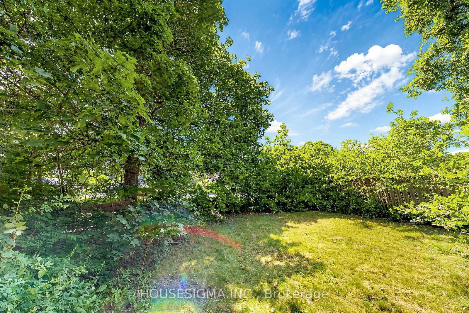 25 Little Rock Drive • Toronto, ON photo 36