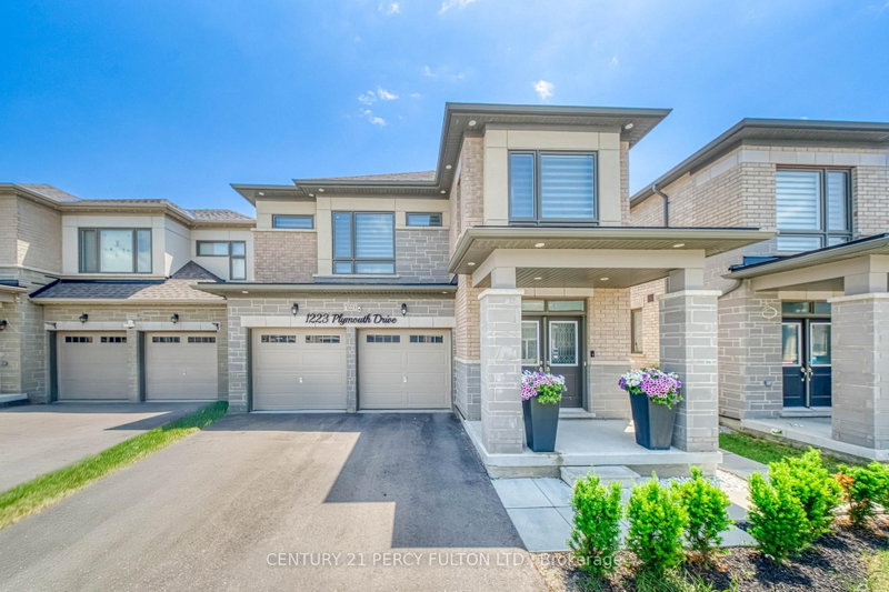 home for lease on 1223 Plymouth Drive