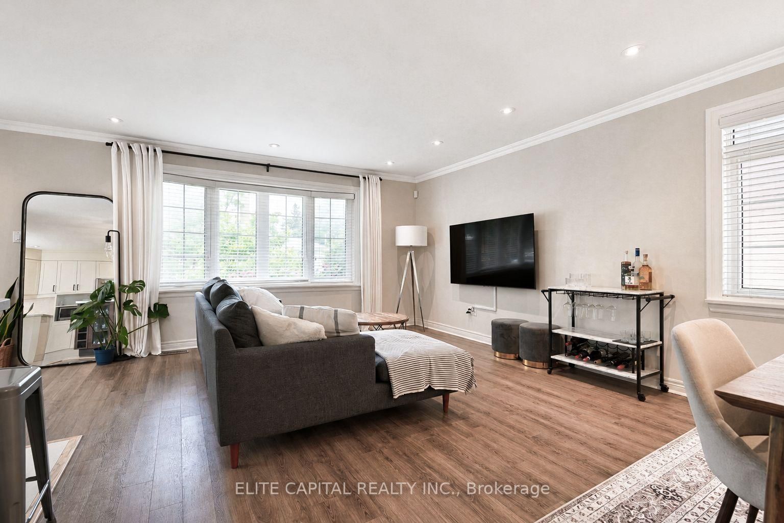171 Canlish Road • Toronto, ON photo 9