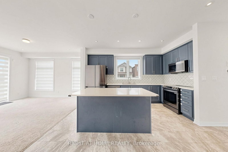 home for lease on 2046 Cameron Lott Crescent