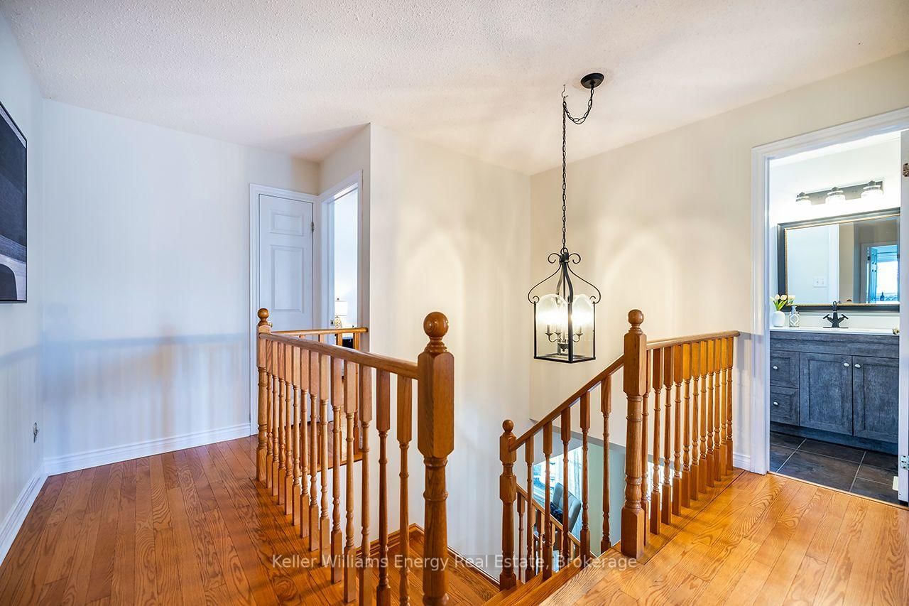 329 Challenger Court • Clarington, ON photo 23