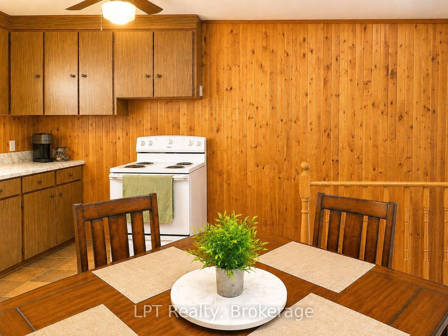 256 Farewell Street • Oshawa, ON photo 5