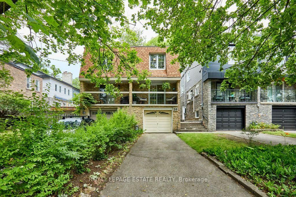 20 Pine Avenue • Toronto, ON photo 46