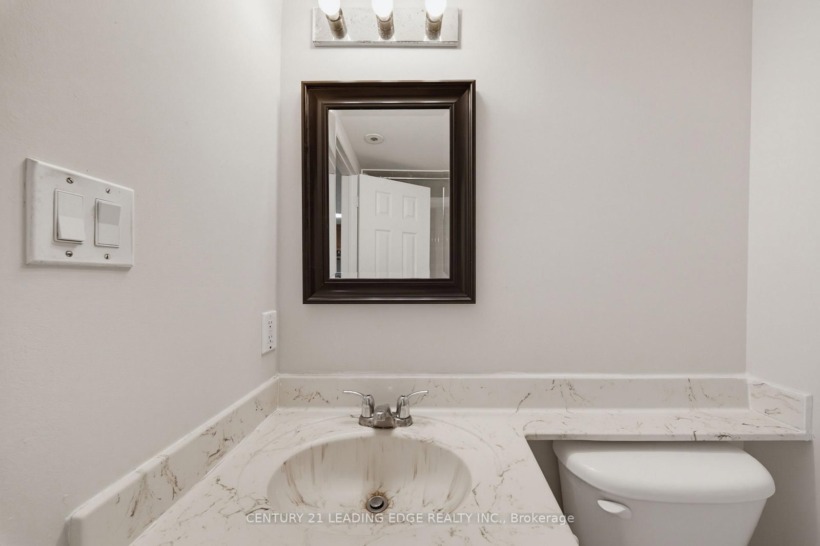 42 Pinery Trail • #74 • Toronto, ON photo 14