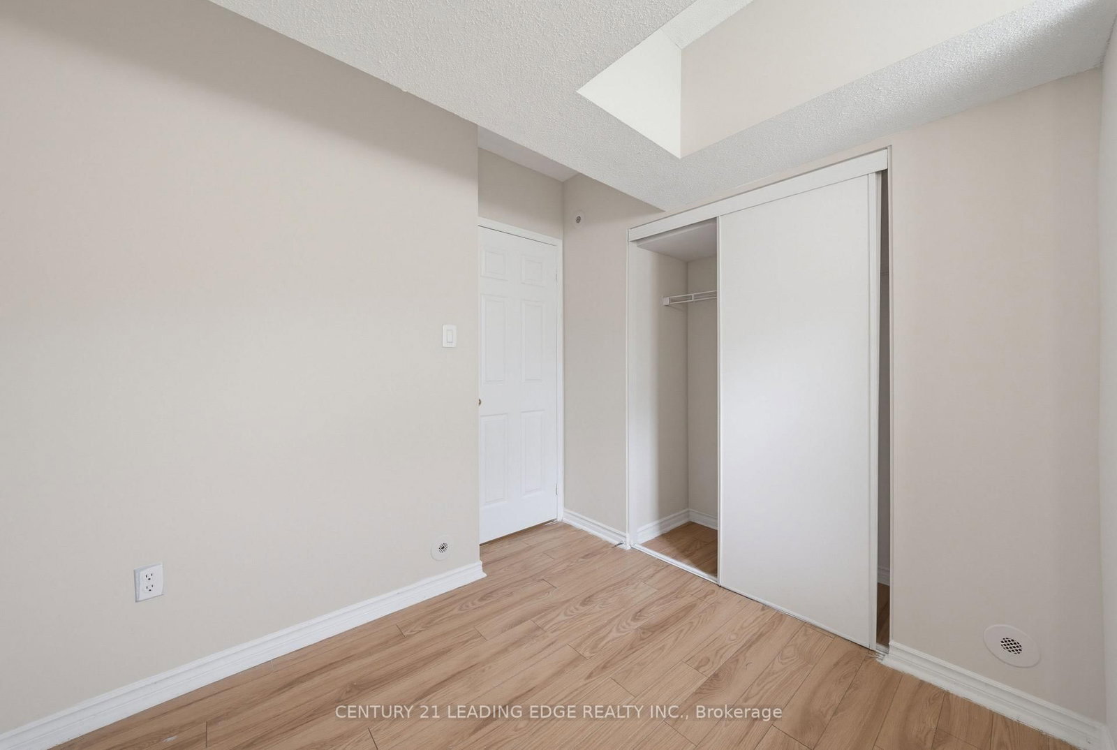 42 Pinery Trail • #74 • Toronto, ON photo 17