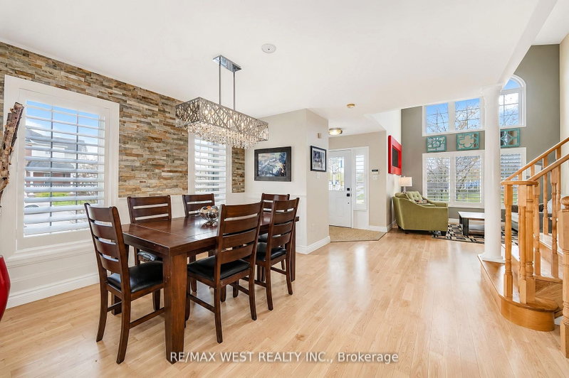 112 Handley Ajax,Ontario L1Z 1L7 — Photo 10