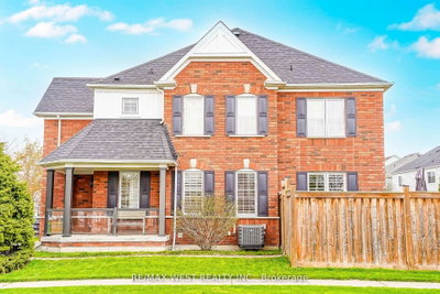 112 Handley Ajax,Ontario L1Z 1L7 — Photo 3