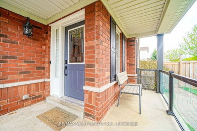 112 Handley Ajax,Ontario L1Z 1L7 — Photo 6