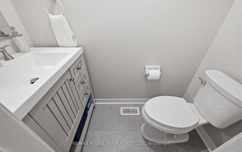 64 Keeble Ajax,Ontario L1T 3R5 — Photo 21